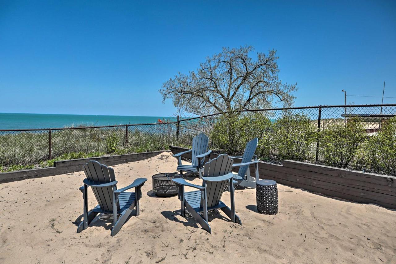 Lakefront Family Retreat With Grill Steps To Beach! Gary Eksteriør billede